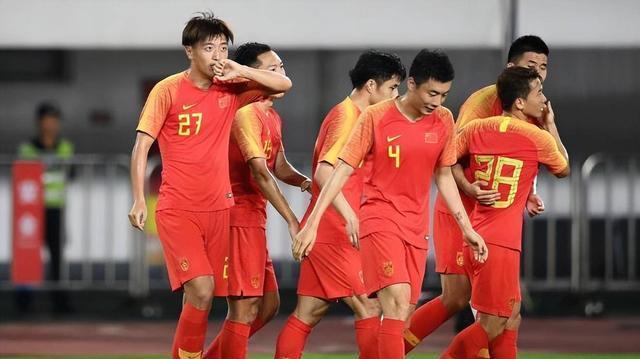 热门对决！国内足球联赛意义非凡的简单介绍