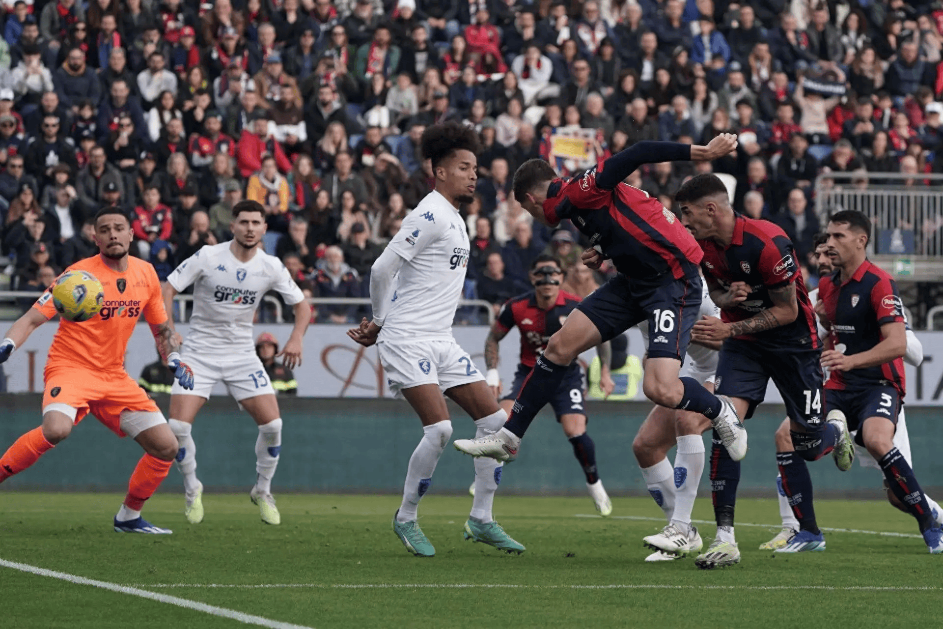 关于拉齐奥对手圣埃蒂安抵达,备战重要比赛的信息 关于拉齐奥对手圣埃蒂安抵达,备战重要比赛的信息