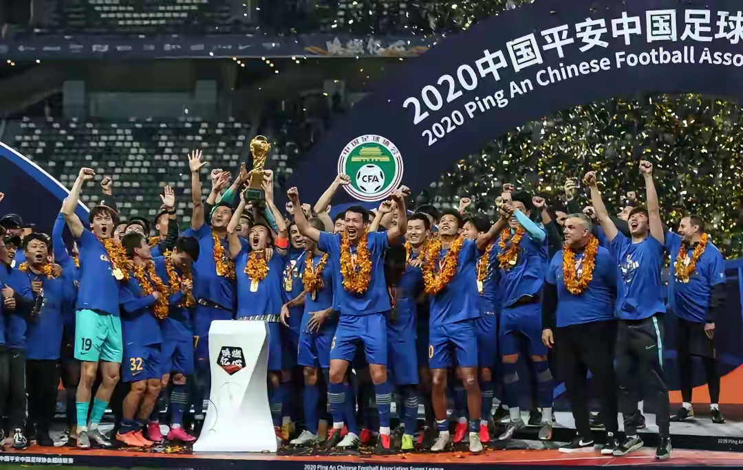 苏宁客场战平恒大，表现仍较一流