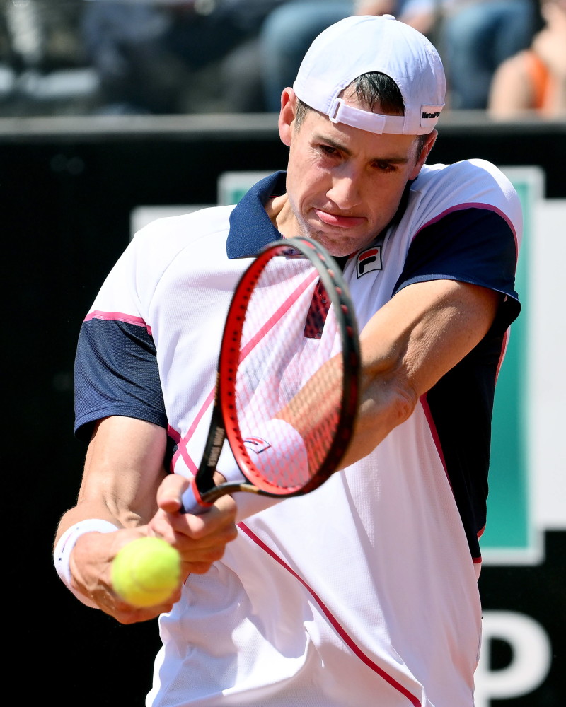 意大利网球队逆转美国网球队，纳达尔惊艳世界的简单介绍